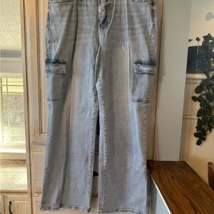 Women’s Wide Leg Light Blue Cargo Jeans